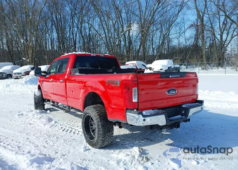 2017 Ford F-250 Xlt z USA, uszkodzony, nr VIN 1FT7W2BT5HEB83507